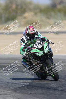 media/Jan-15-2026-Racers Edge (Thu) [[dfebeb70ab]]/2-A Group/Session 5 Turn 2/